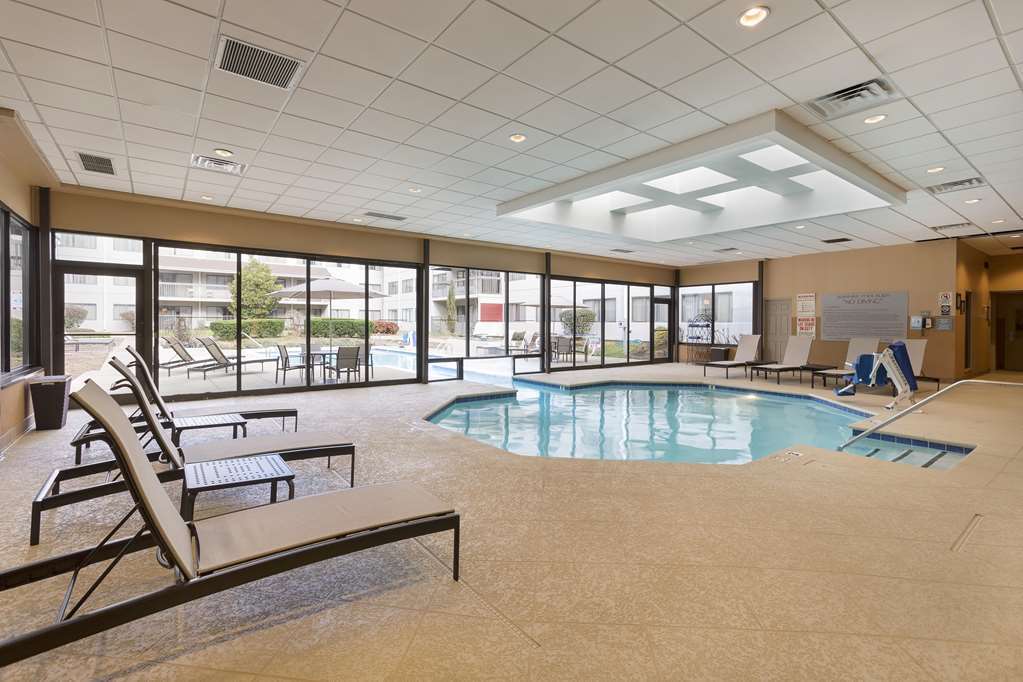 Doubletree Suites By Hilton Nashville Airport Facilities photo